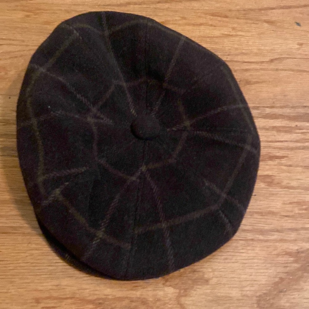 Vintage Seifter Associates  Huntsman made in Italy Wool Brown Plaid newsboy cap.
